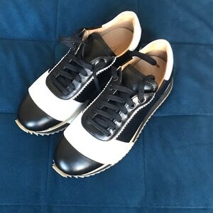 Classic Black and White Women Sneakers